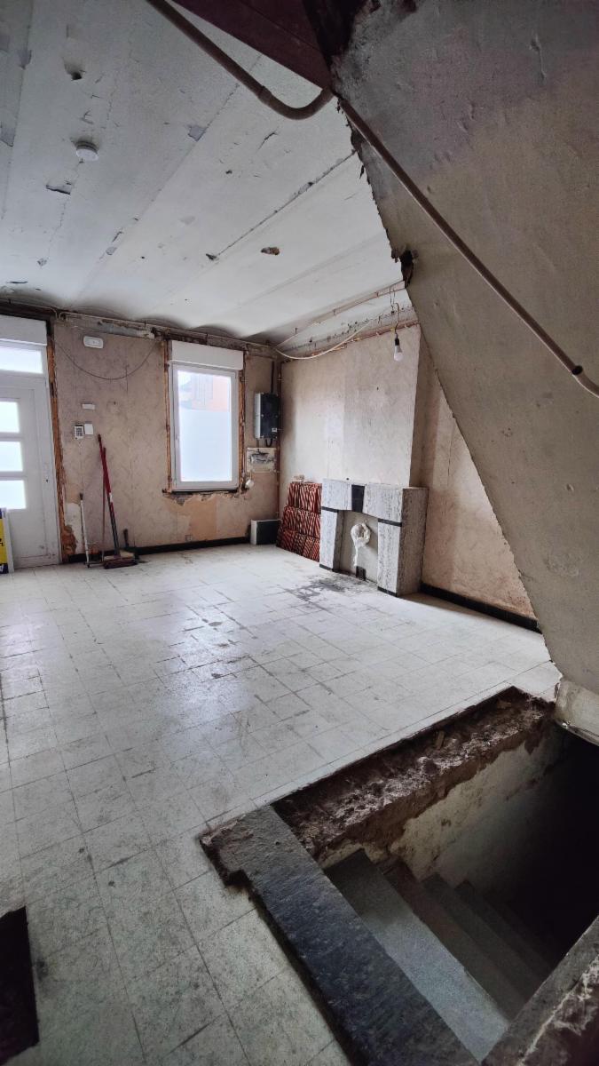 photo 3 du bien Maison de rangée avec petit jardin sur 1a 30ca