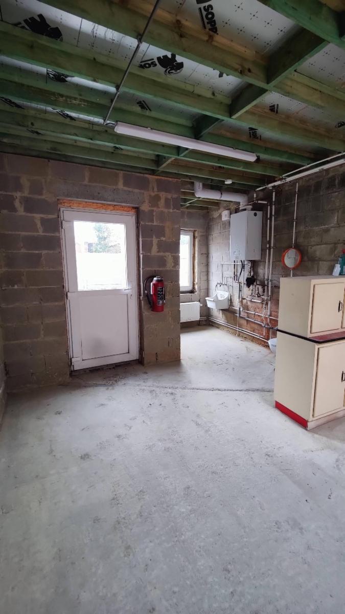 photo 7 du bien Maison de rangée avec petit jardin sur 1a 30ca