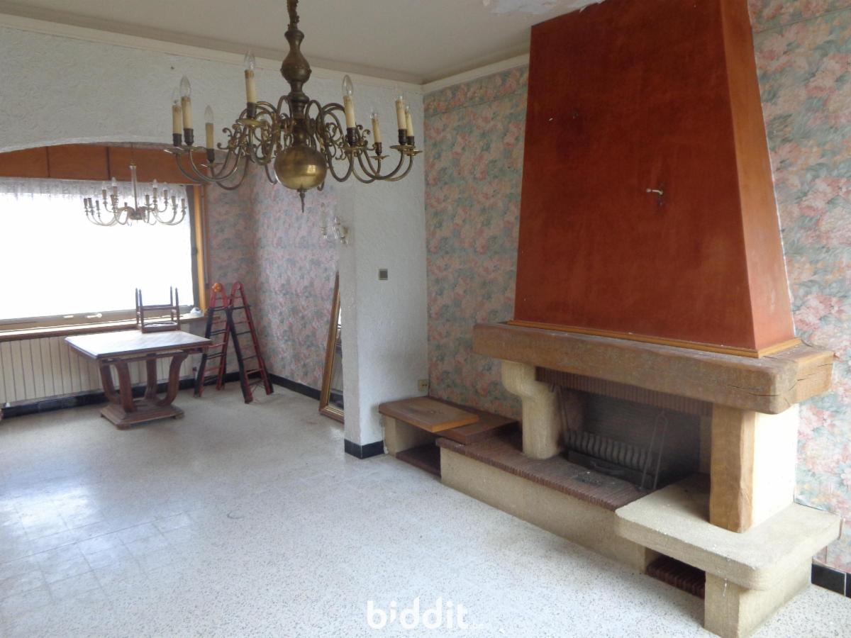 photo 5 du bien Maison 2 façades avec jardin à rénover 