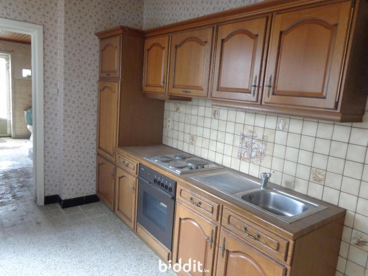 photo 7 du bien Maison 2 façades avec jardin à rénover 