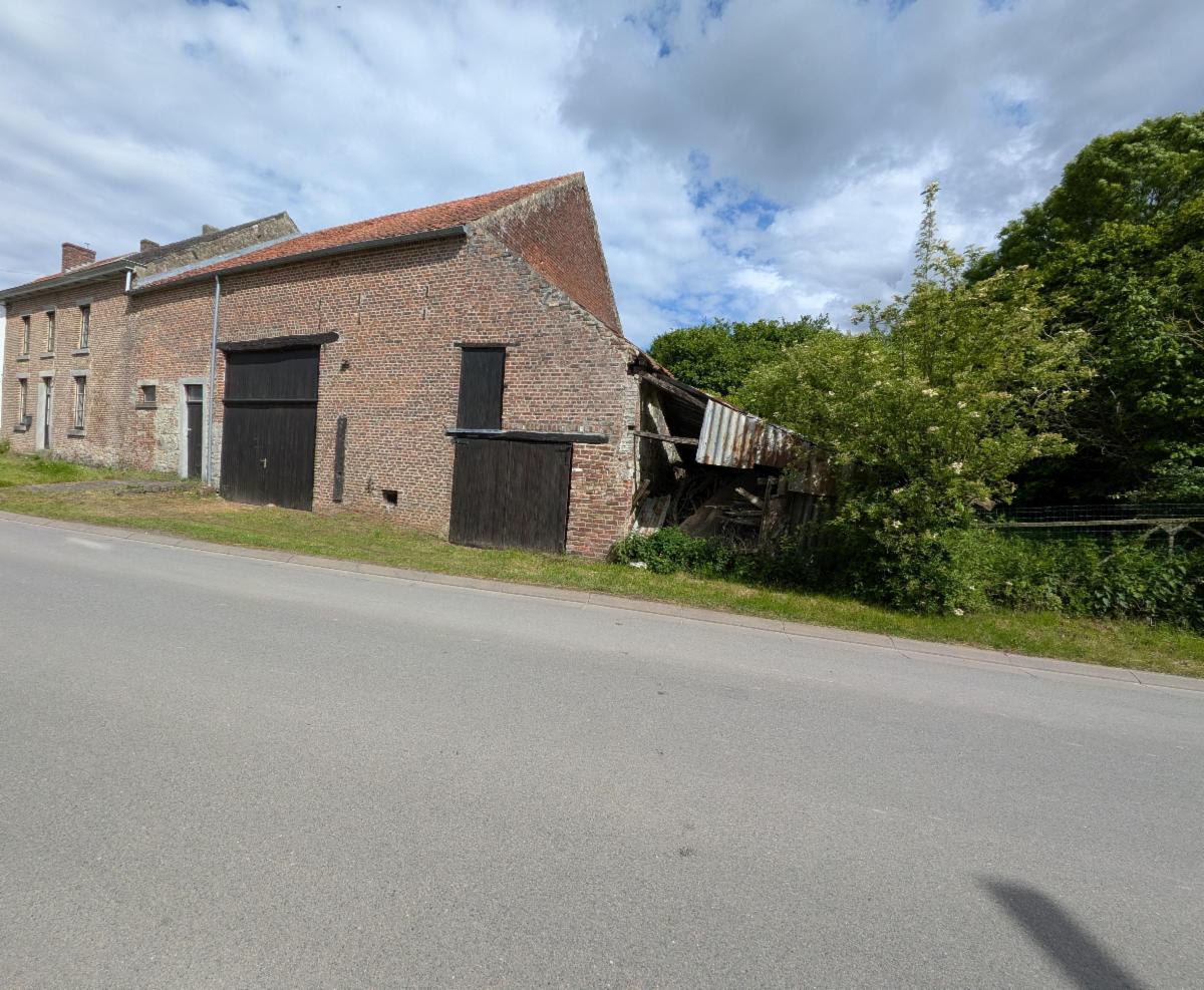 photo 2 du bien Corps de ferme dans un quartier calme et verdoyant