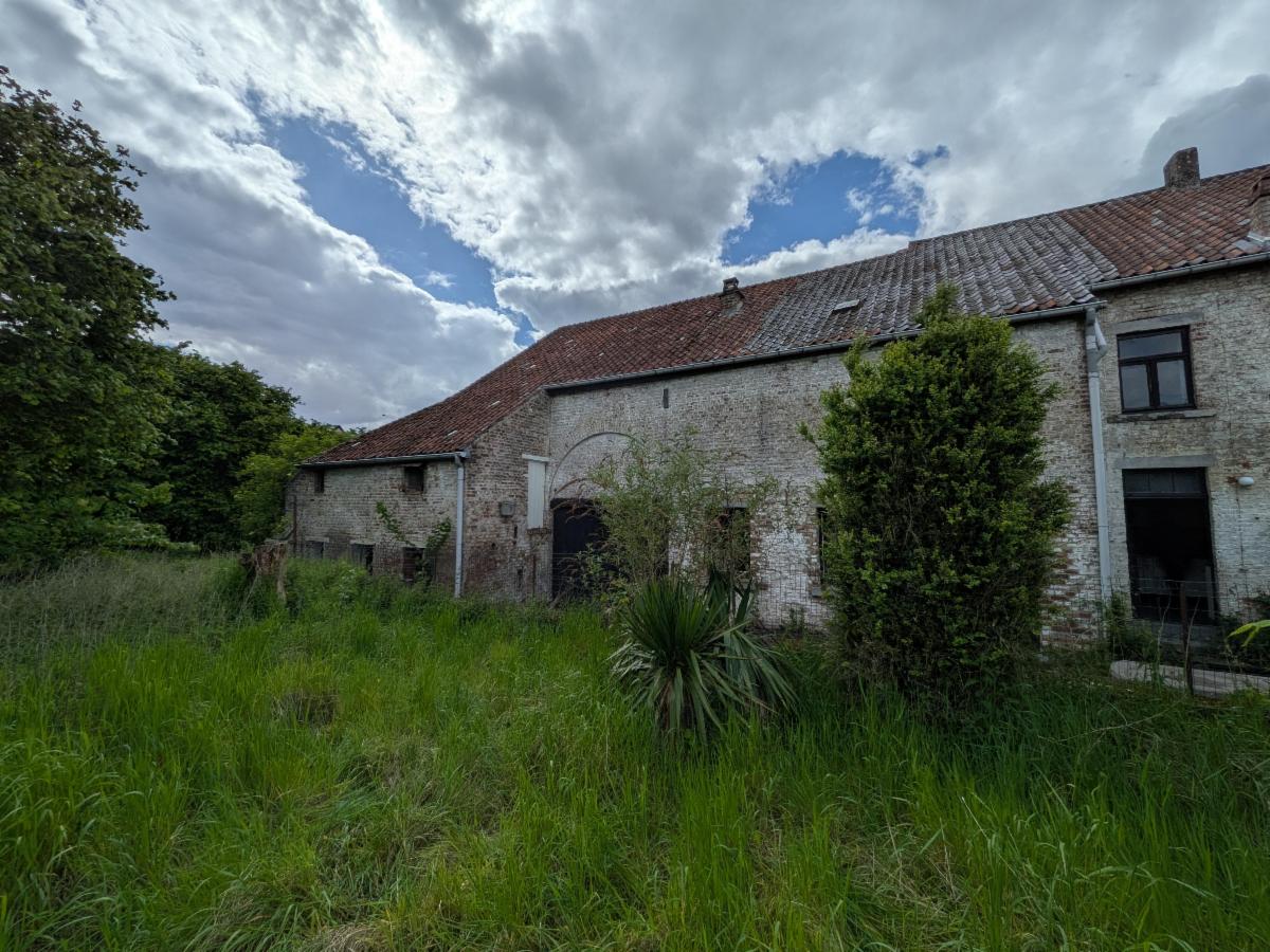 photo 4 du bien Corps de ferme dans un quartier calme et verdoyant