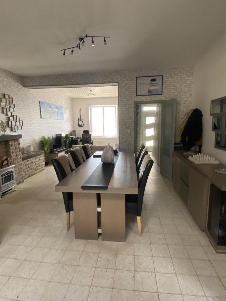 photo 2 du bien Trivières, Rue du Quesnoy, 142