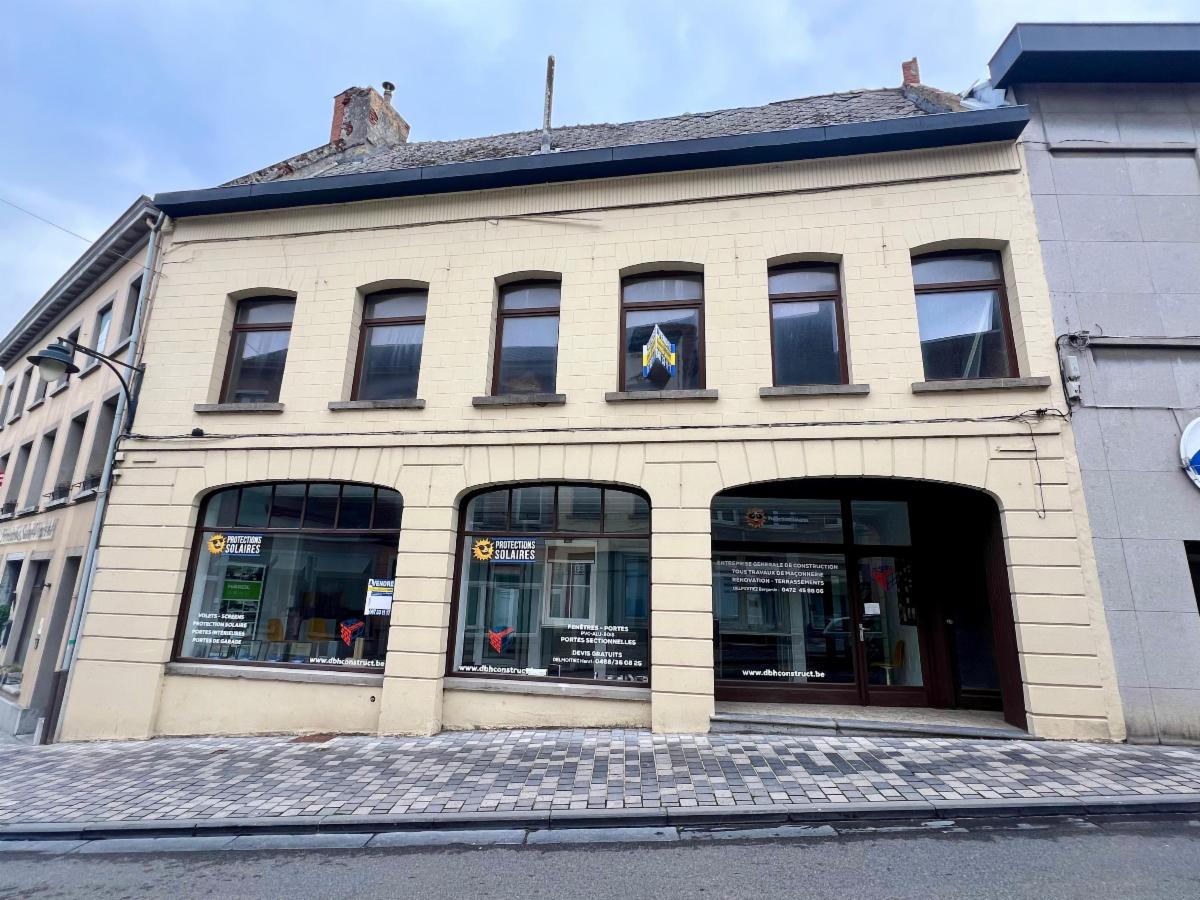 photo 2 du bien Très grande maison d'habitation et/ou commerce avec jardin 