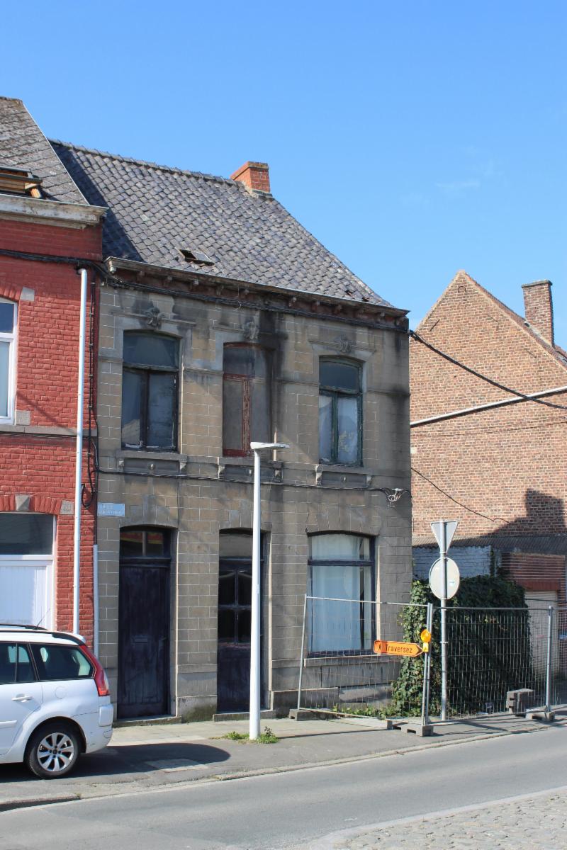 photo 3 du bien Maison à réhabiliter entièrement.