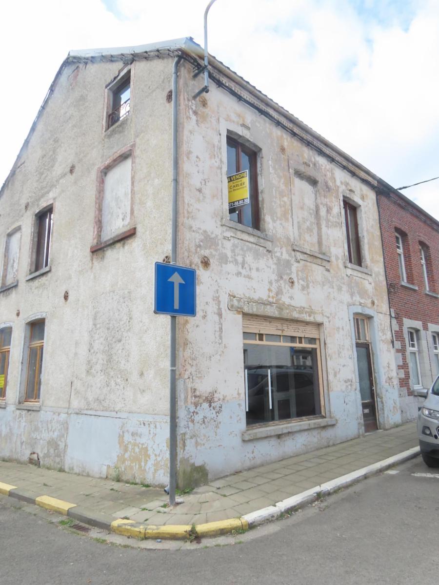 Maison à vendre - Place Victor Louis11, 6500 Beaumont