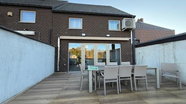 photo 10 du bien Belle maison 2f, 3 ch, jardin, terrasse et garage 2v