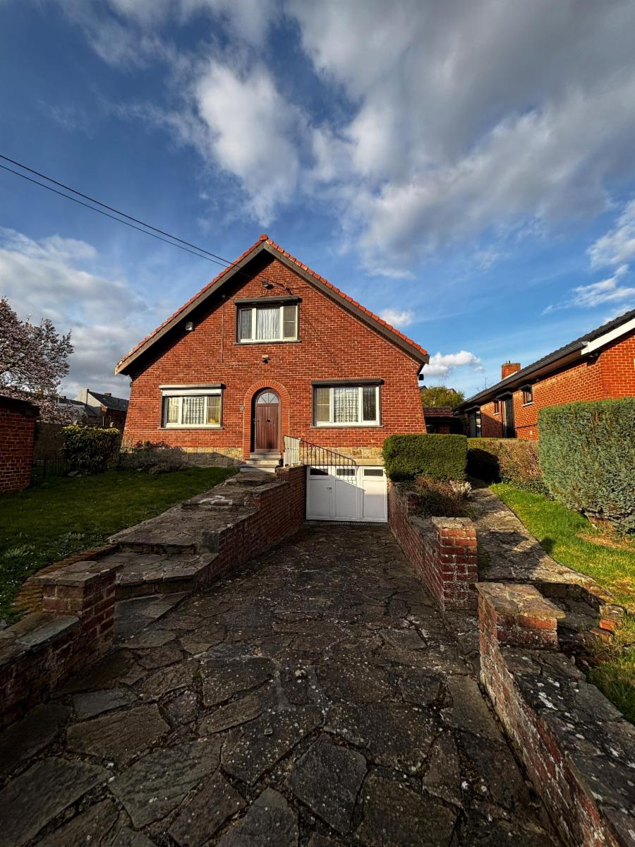 Maison à vendre - Rue de l'Hopital3, 6140 Fontaine-l'Évêque