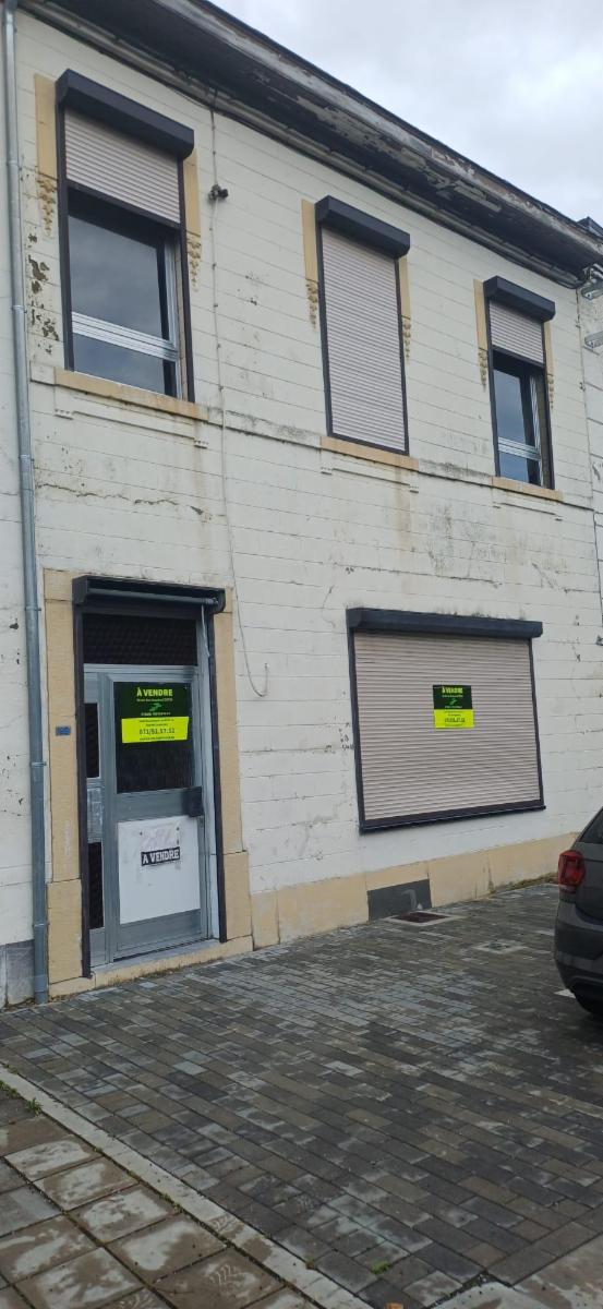 Maison à vendre - Rue de de zone92 , 6030 Marchienne au Pont