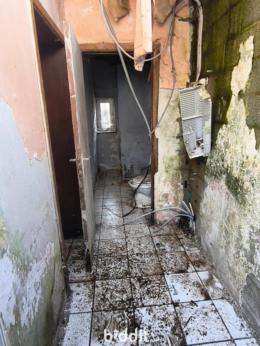 photo 4 du bien Petite maison à rénover entièrement