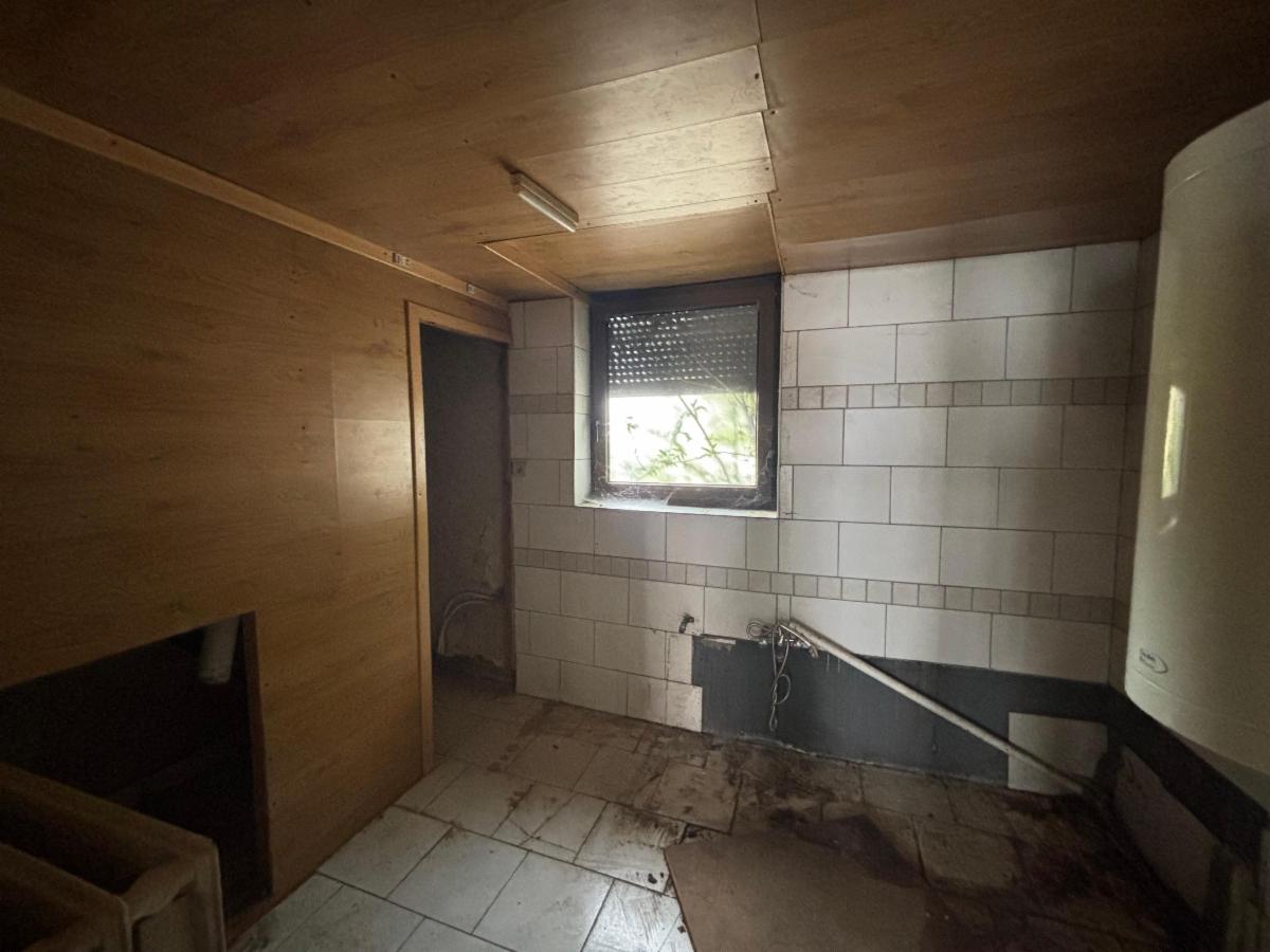 photo 5 du bien Maison 2 façades à rénover entièrement