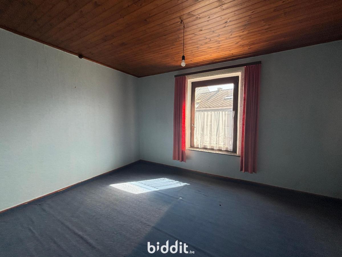 photo 10 du bien Maison d'habitation 2 façades à rénover avec jardin 