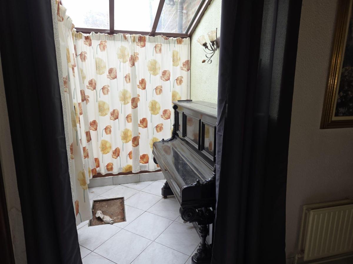 photo 6 du bien MAISON 2 FAÇADES AVEC 3 CHAMBRES, DÉPENDANCES ET JARDIN