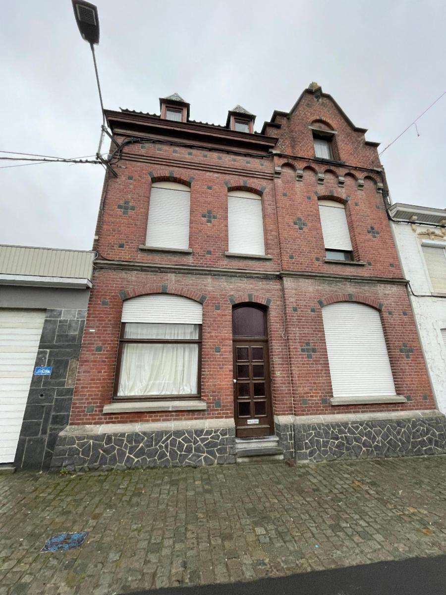 photo 2 du bien Ensemble immobilier maison et grand magasin