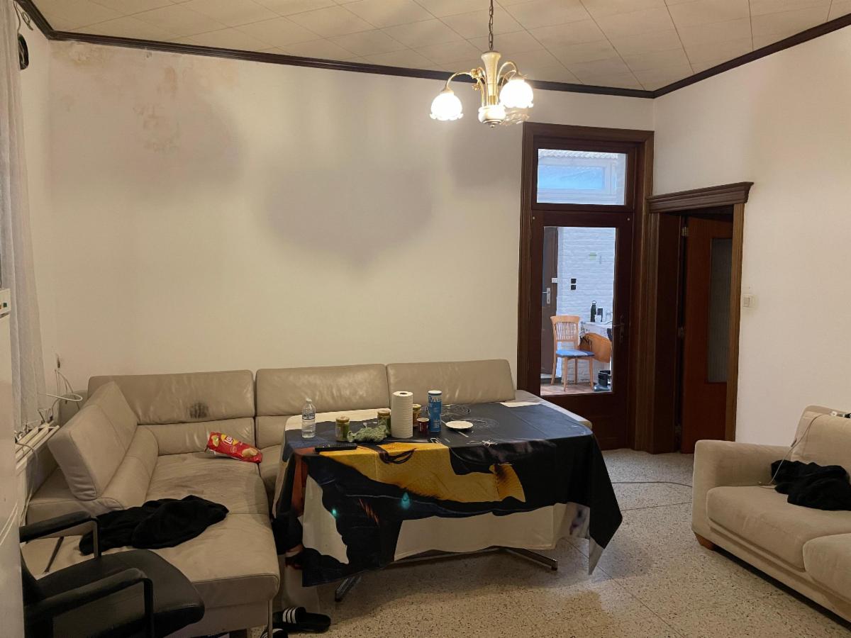 photo 4 du bien Ensemble immobilier maison et grand magasin