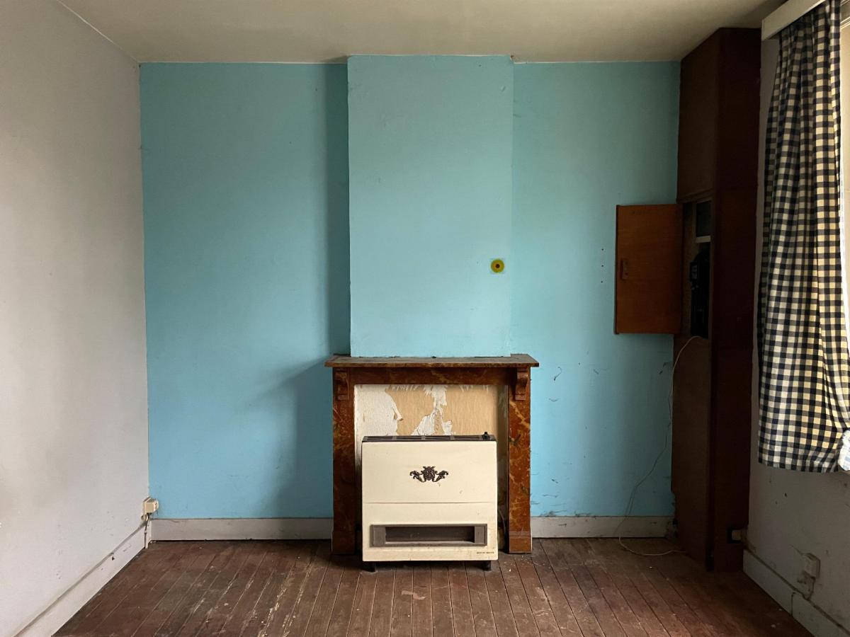 photo 3 du bien Maison de ville à rénover 