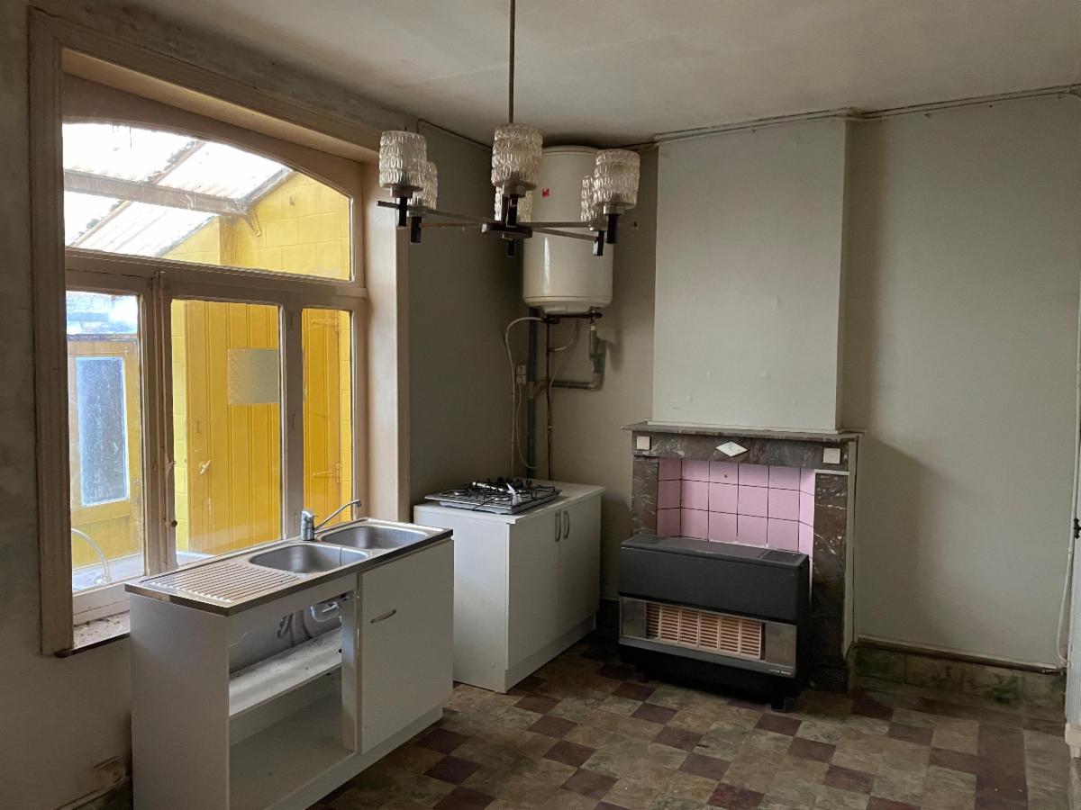 photo 4 du bien Maison de ville à rénover 