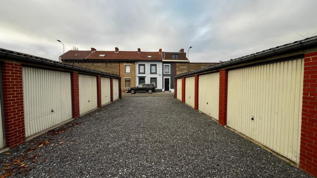 photo 2 du bien GARAGE FERME A LOUER A MONTIGNIES SUR SAMBRE
