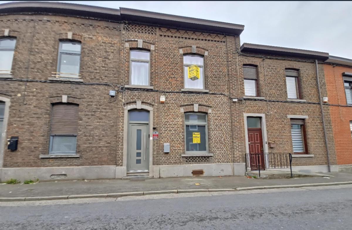 Charmante maison unifamiliale récemment rénovée.