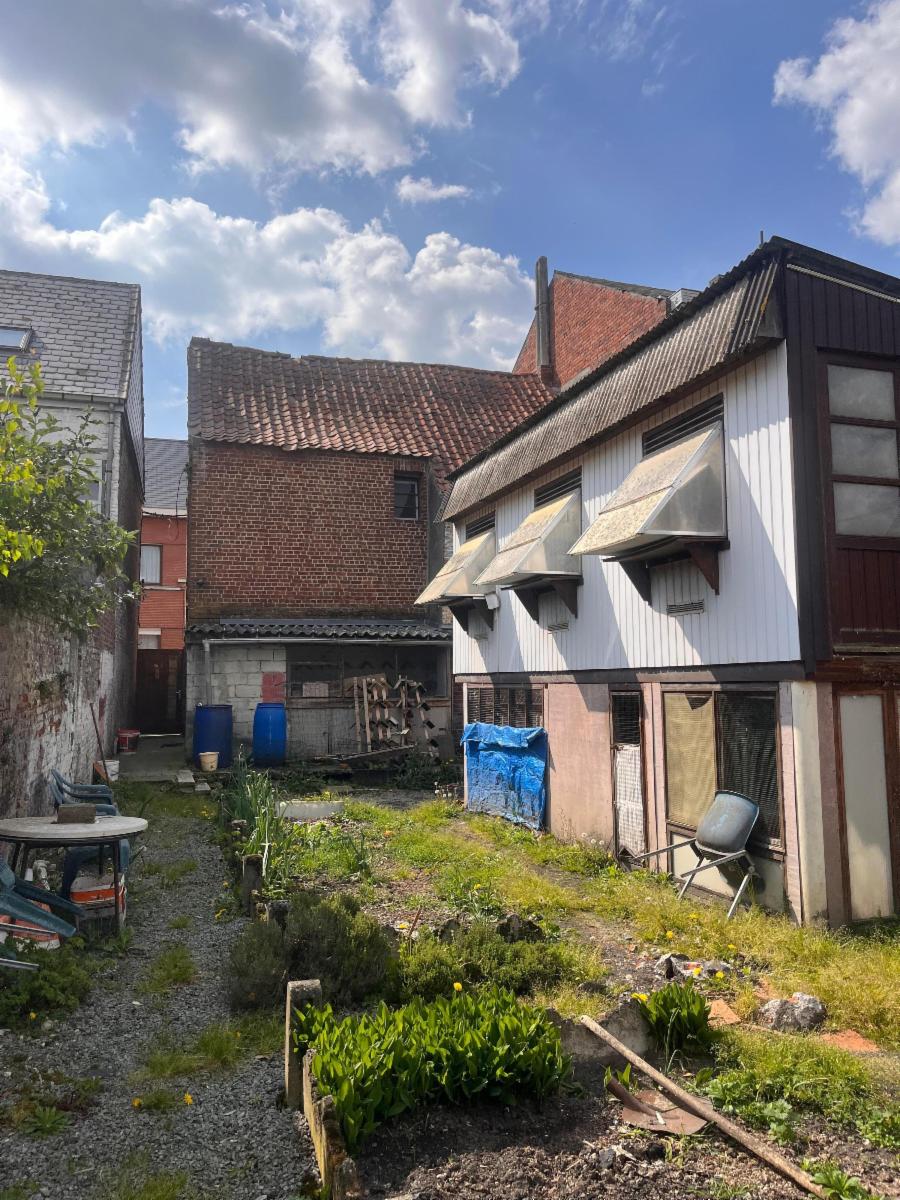 photo 2 du bien Deux maisons à rénover totalement