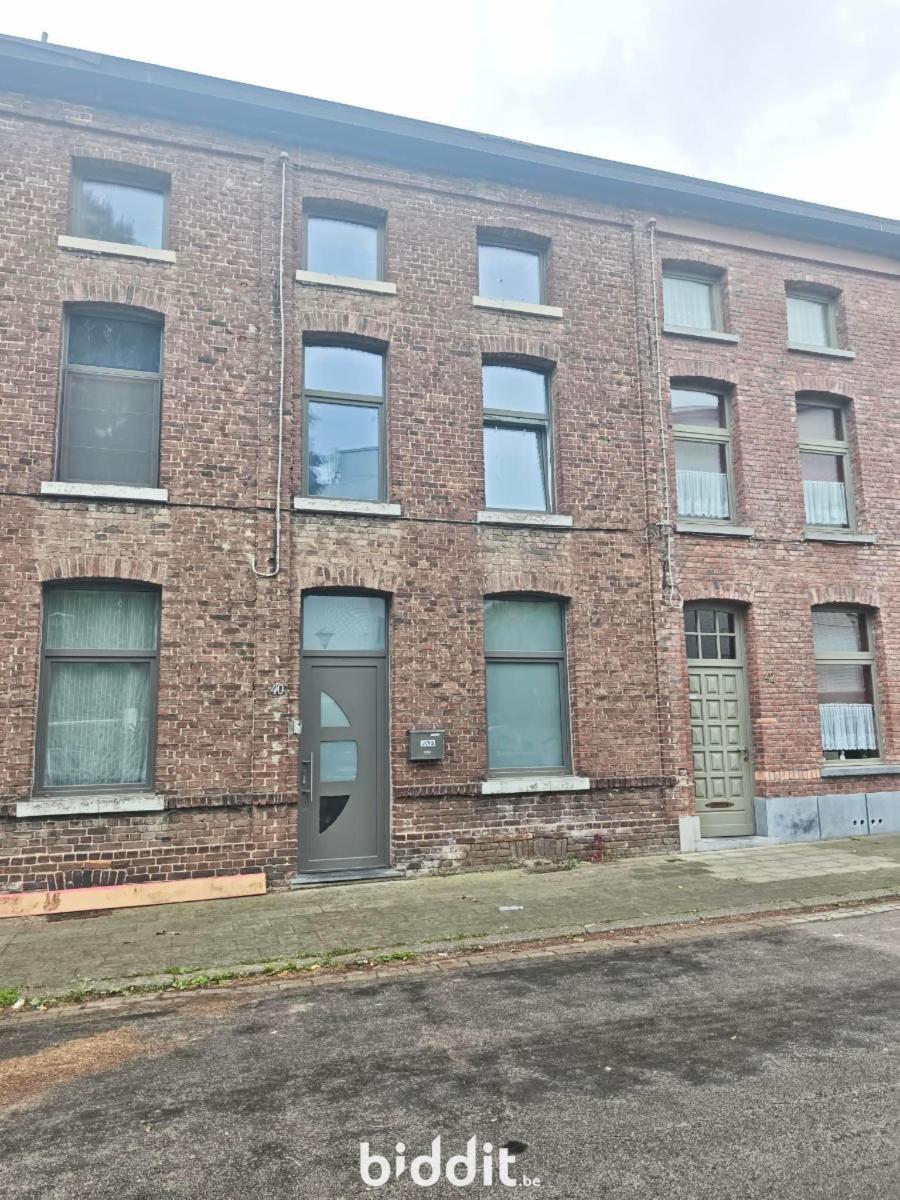 Maison enchères BIDDIT - Rue du Moulin Blanc40, 7130 Binche