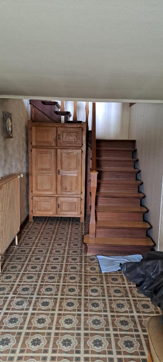 photo 2 du bien Vaste maison avec atelier de menuiserie