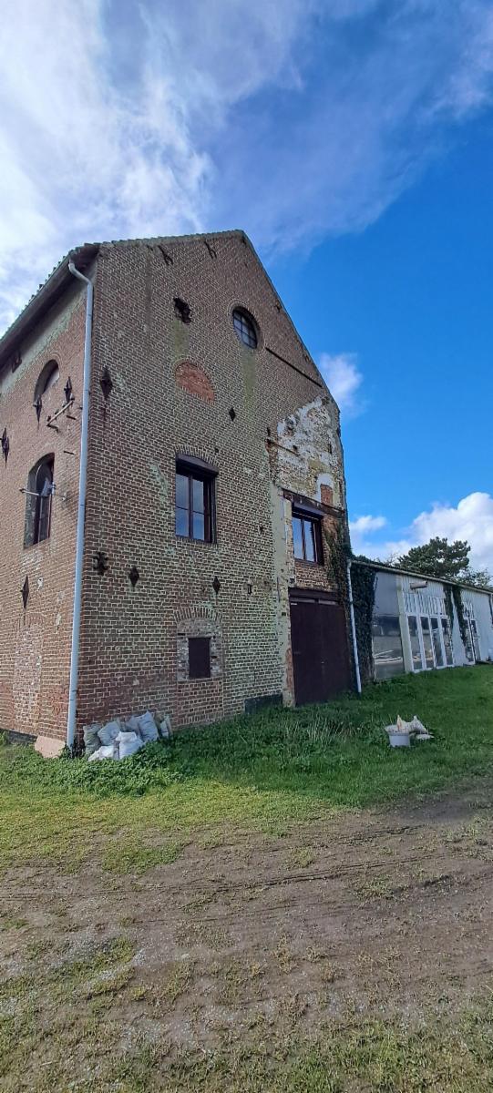 photo 11 du bien Vaste maison avec atelier de menuiserie