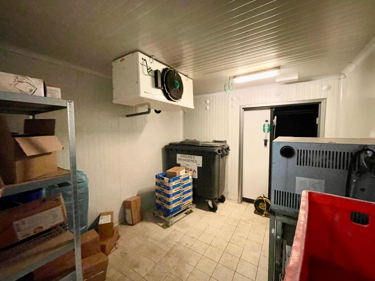 photo 10 du bien Surface commerciale à vendre