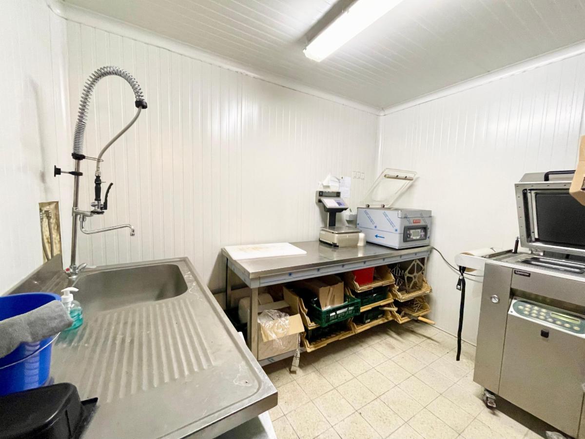 photo 11 du bien Surface commerciale à vendre