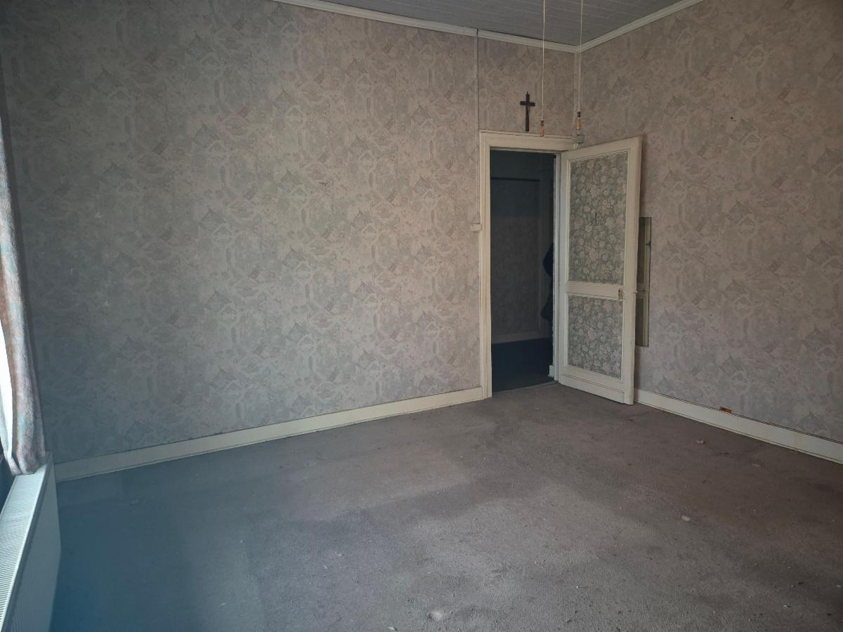 Photo 10 du bien Maison d'habitation avec dépendances et jardin