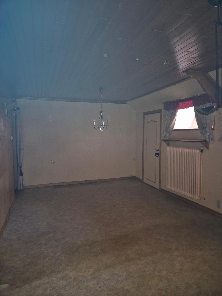 Photo 20 du bien Maison d'habitation avec dépendances et jardin