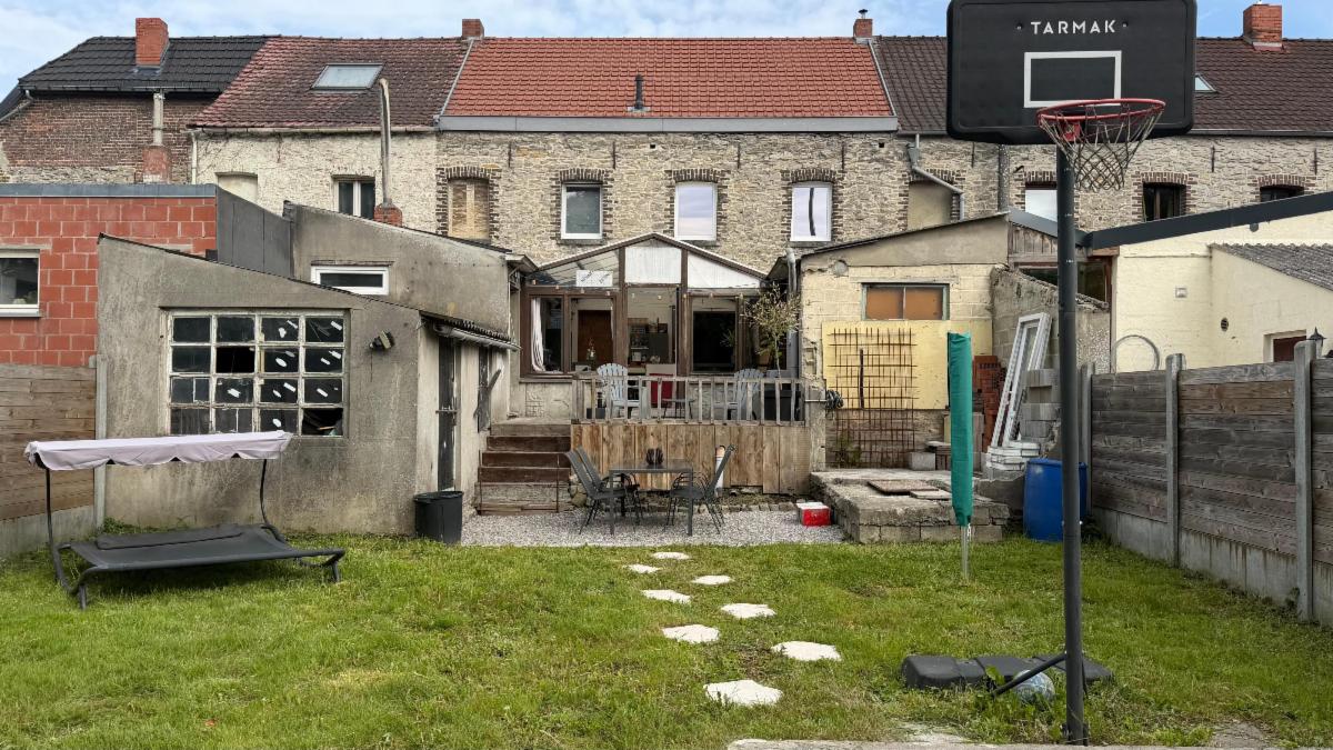 photo 2 du bien Belle maison rénovée partiellement