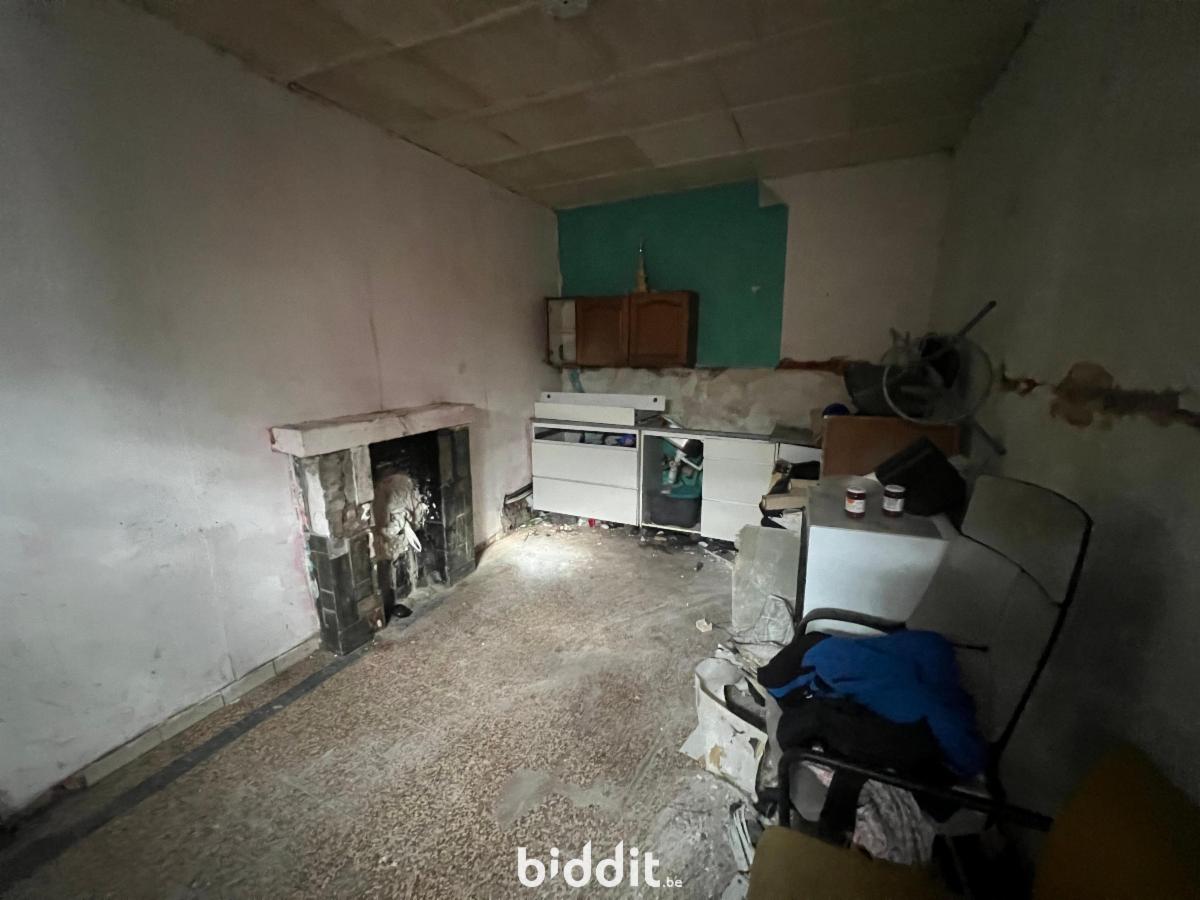 photo 4 du bien Maison d'habitation avec grand jardin, à rénover entièrement