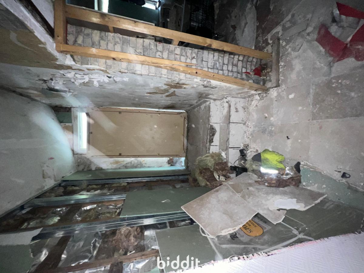 photo 5 du bien Maison d'habitation avec grand jardin, à rénover entièrement