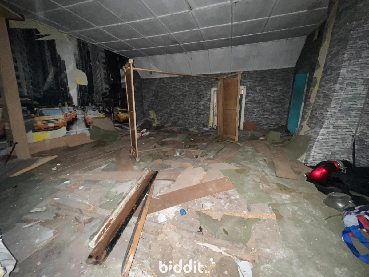 photo 9 du bien Maison d'habitation avec grand jardin, à rénover entièrement