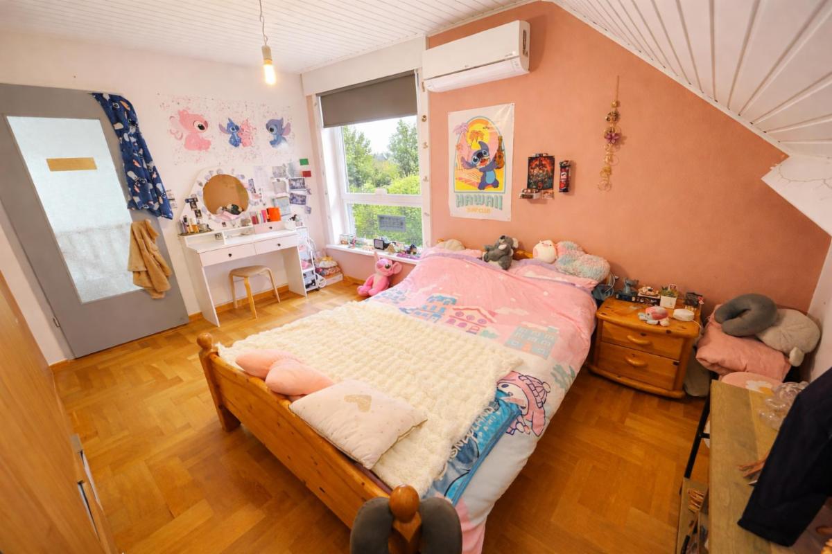 photo 16 du bien Maison individuelle lumineuse avec beau jardin 