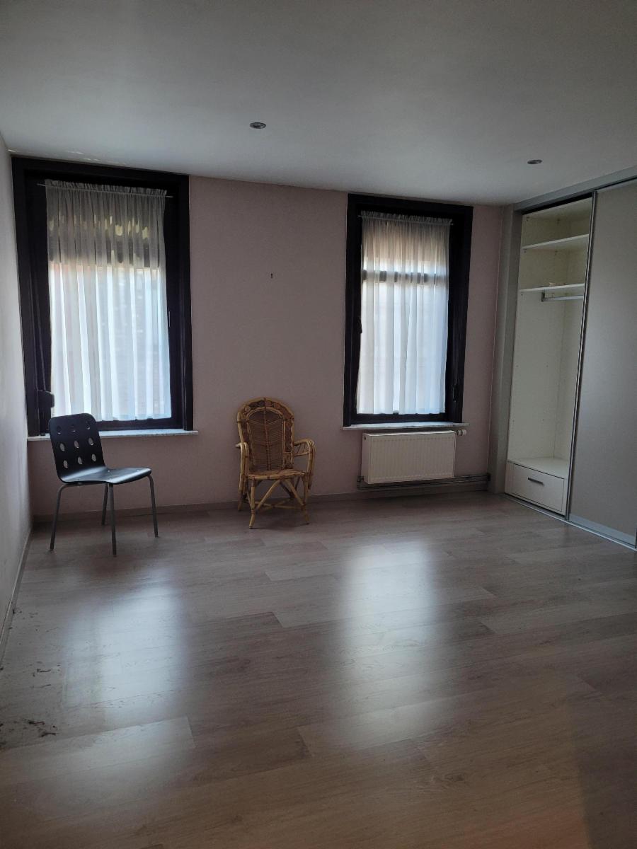 Photo 14 du bien Maison deux façades avec garage non attenant