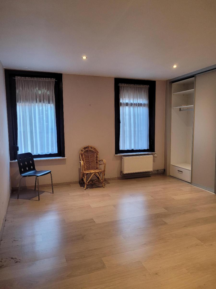 Photo 15 du bien Maison deux façades avec garage non attenant