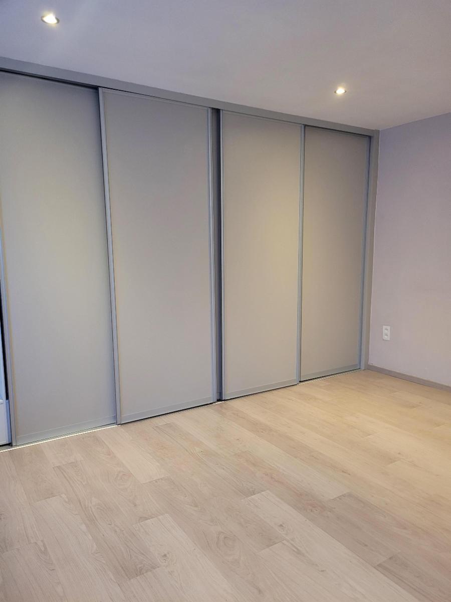 Photo 17 du bien Maison deux façades avec garage non attenant