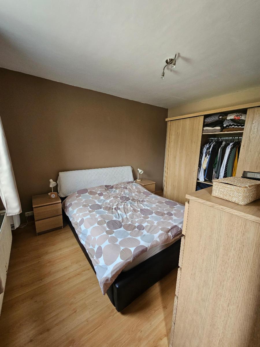 photo 9 du bien Maison 3 façades - 3 chambres - 2 garages - beau jardin