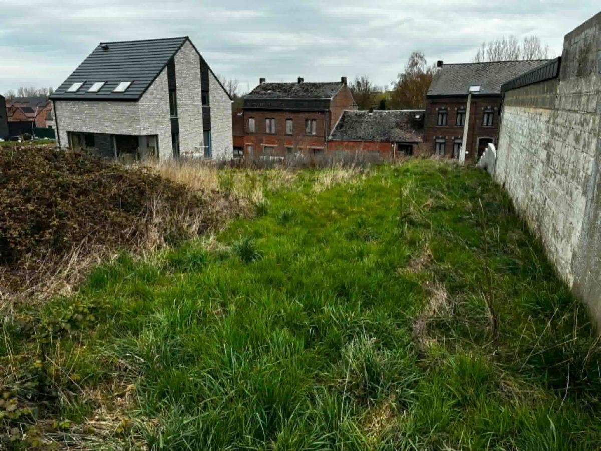 photo 4 du bien Beau terrain à bâtir dans une rue reculée d'Anderlues