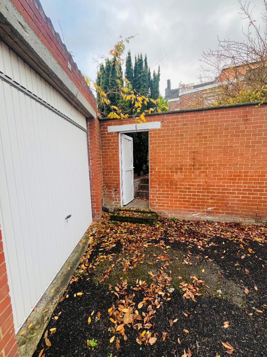 photo 30 du bien Maison 2 façades avec cour et garage