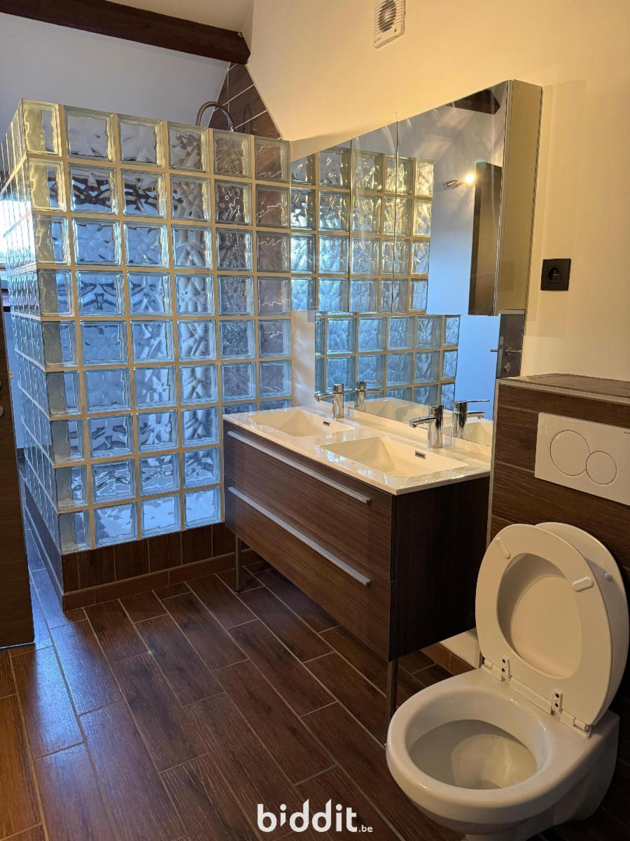 photo 7 du bien Maison avec jardin. et garage.