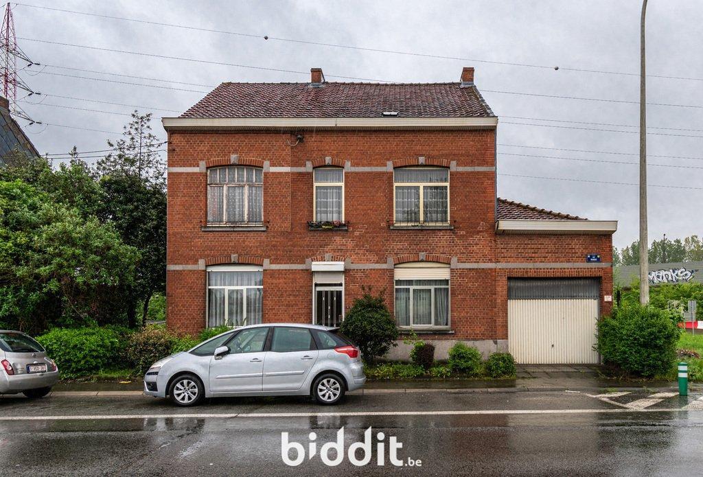 Maison enchères BIDDIT - Rue Grande3, 7020 Maisières