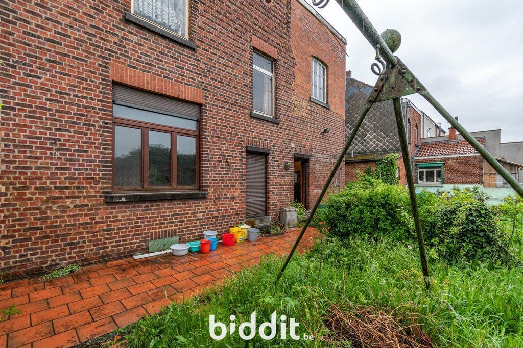 photo 4 du bien Maison d'habitation avec terrain et pâture.