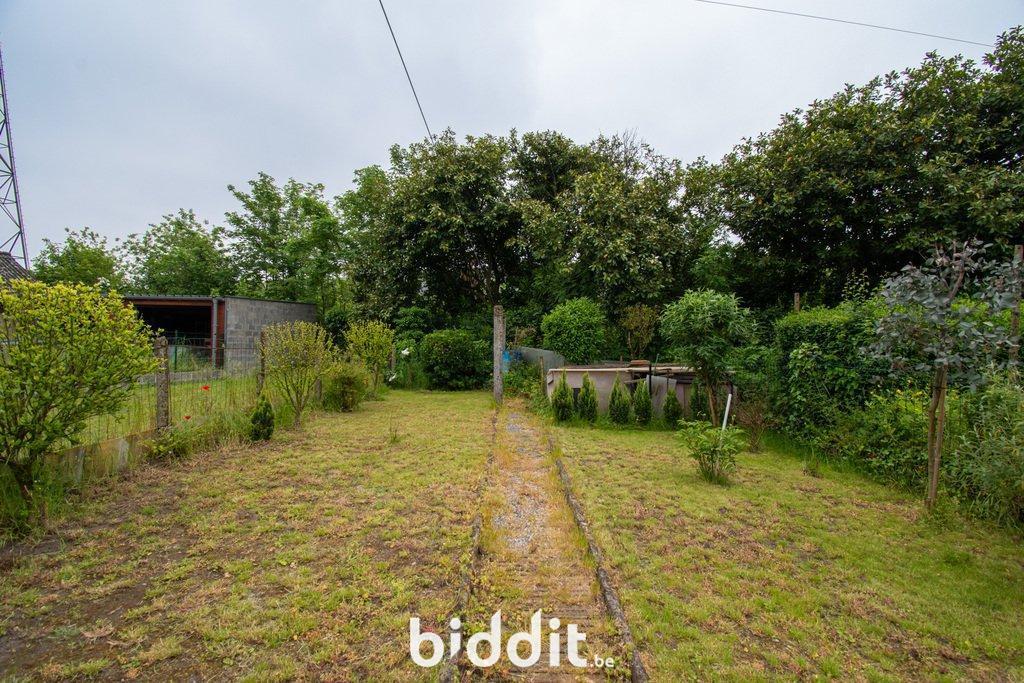 photo 6 du bien Maison d'habitation avec terrain.