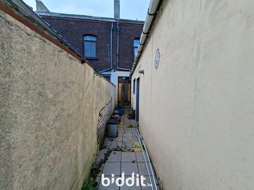 photo 13 du bien UNE MAISON D’HABITATION AVEC JARDIN 