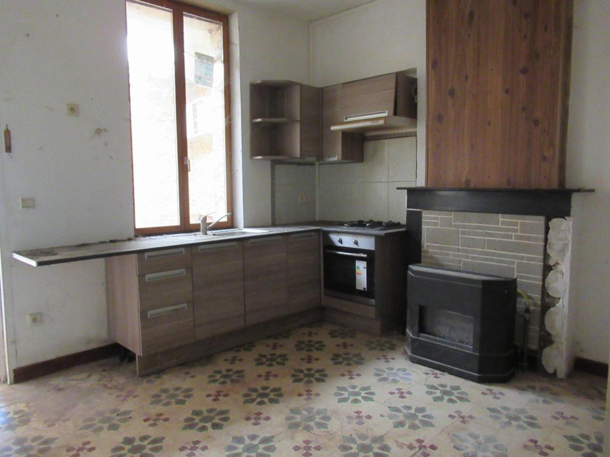 photo 3 du bien Maison d'habitation à rénover