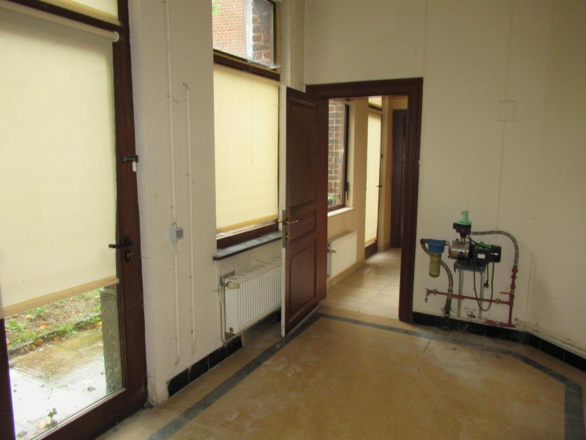 photo 11 du bien Maison d'habitation unifamiliale trois façades