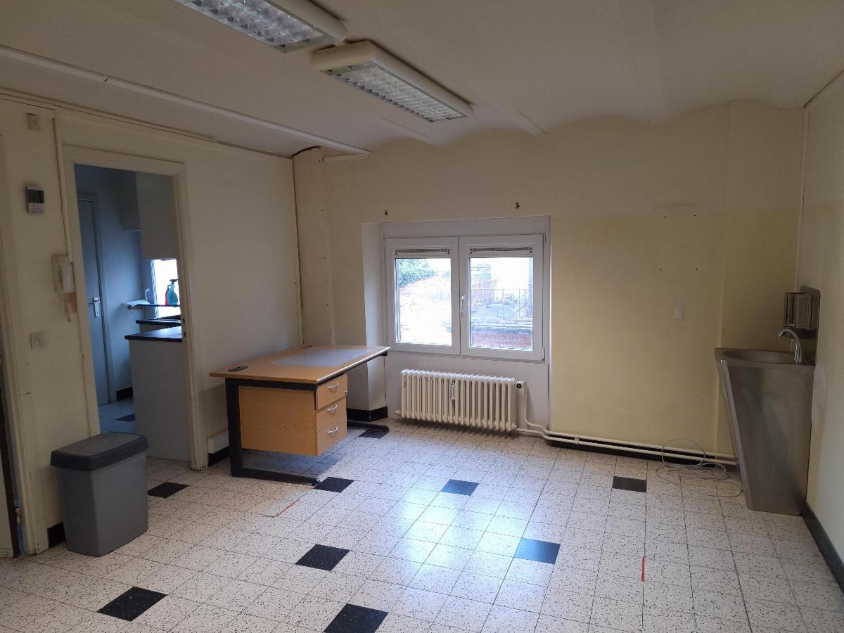 photo 4 du bien Plateau de bureaux en plein centre de Soignies